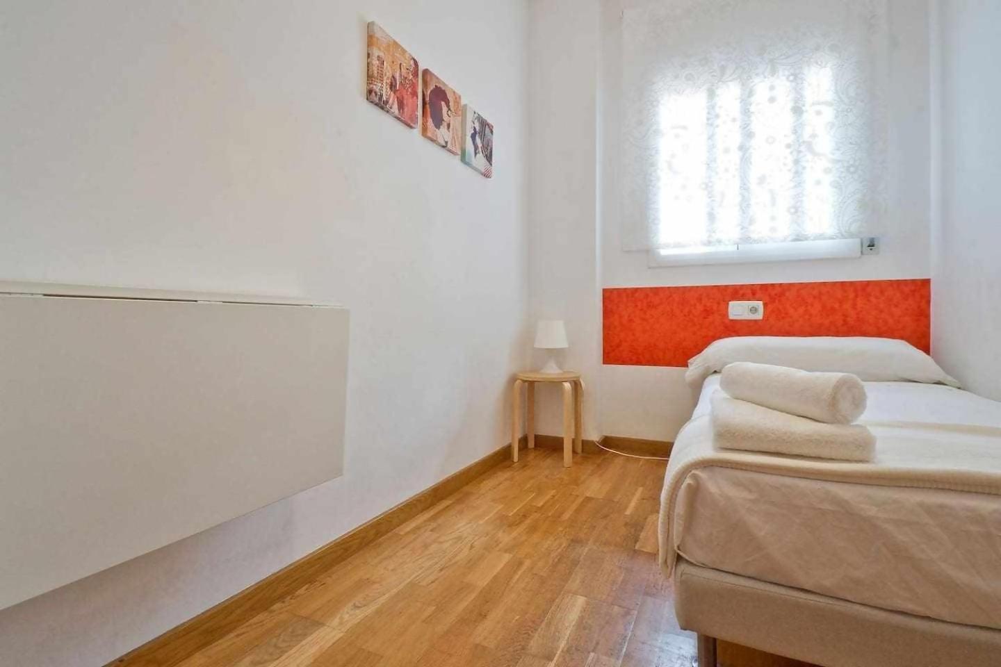 Comfortable 4 Rooms 2Bath W Balcony Barcelona Exteriör bild