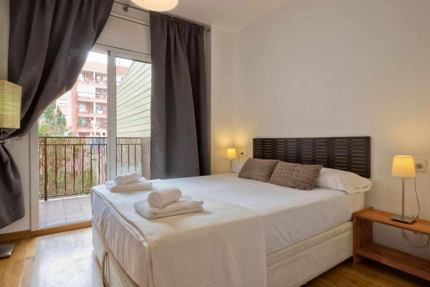 Comfortable 4 Rooms 2Bath W Balcony Barcelona Exteriör bild