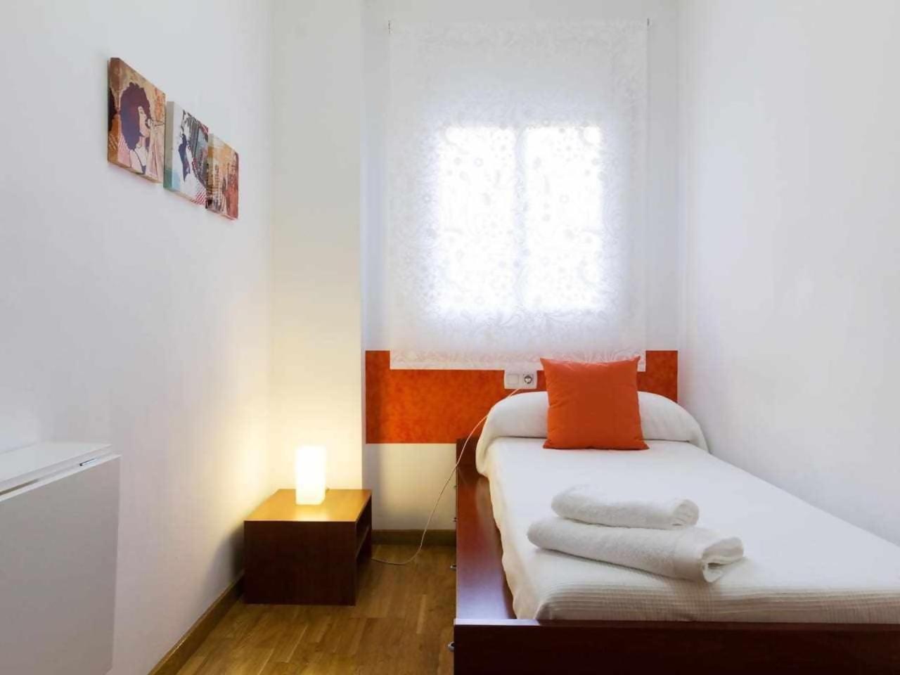 Comfortable 4 Rooms 2Bath W Balcony Barcelona Exteriör bild